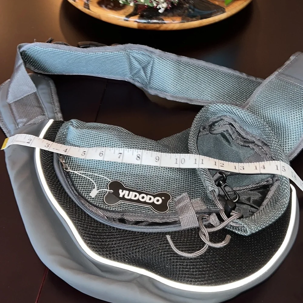 Dog carrier size M